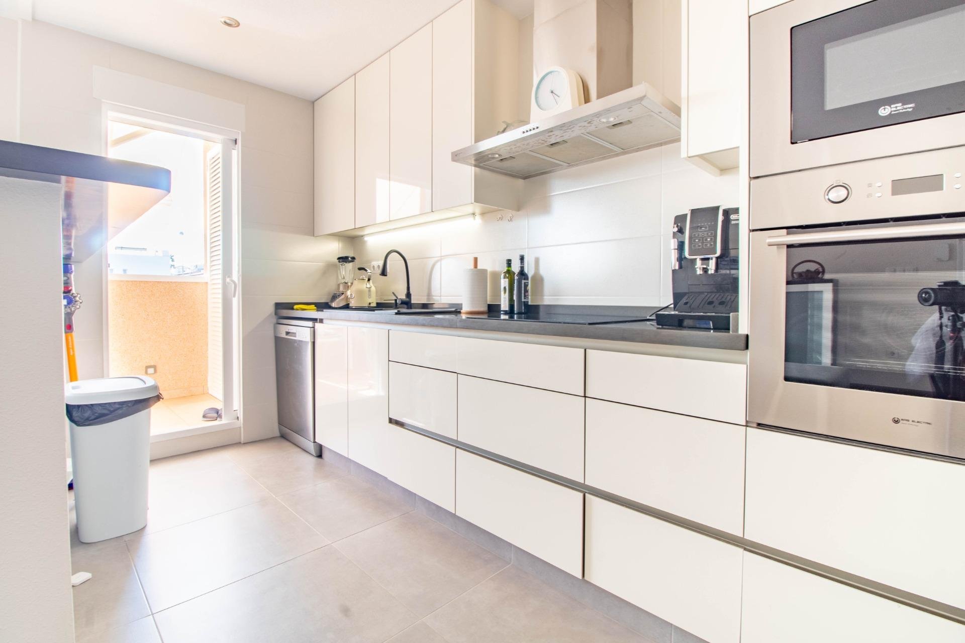 Rynek Wtórny - Bungalow / Domek parterowy - Torrevieja - Punta prima