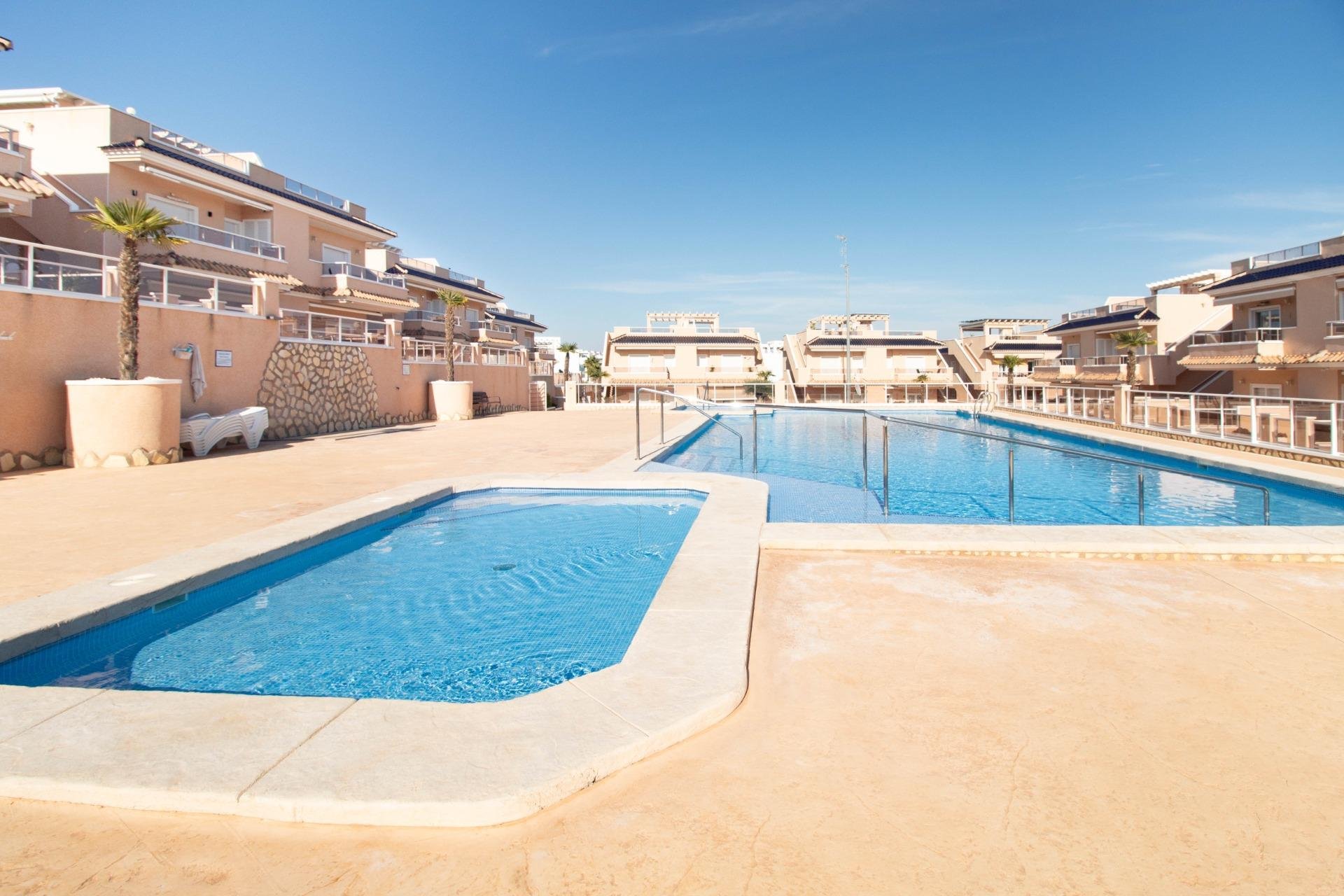 Rynek Wtórny - Bungalow / Domek parterowy - Torrevieja - Punta prima