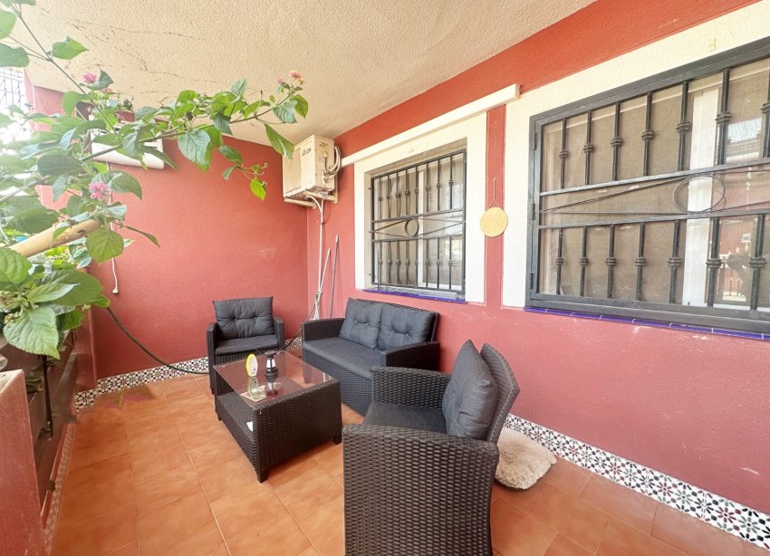 Rynek Wtórny - Bungalow / Domek parterowy - Torrevieja