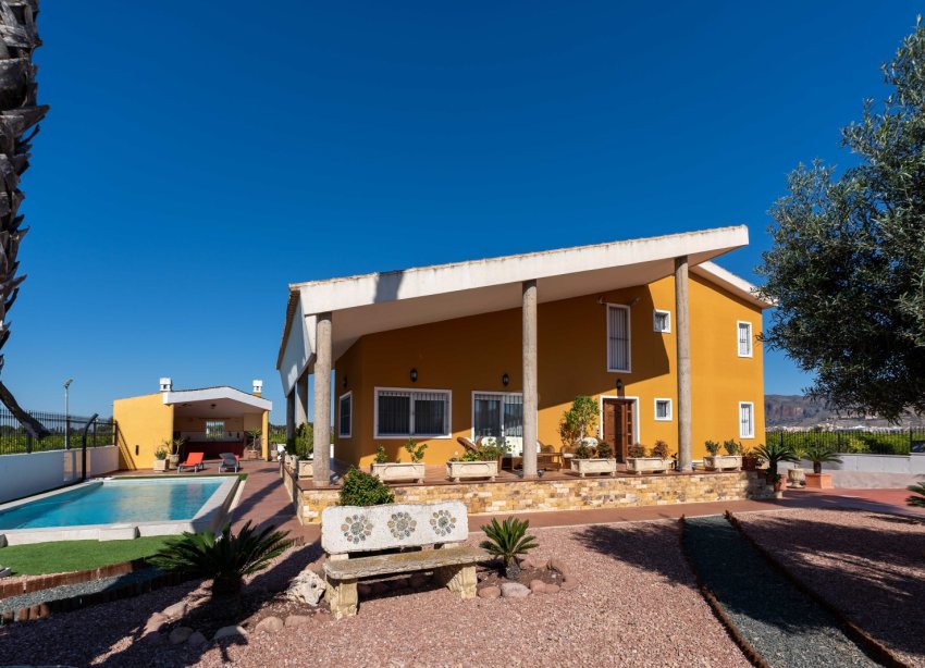 Rynek Wtórny - Dom na wsi - Orihuela