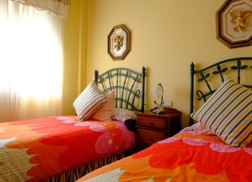 Rynek Wtórny - Dom na wsi - Orihuela