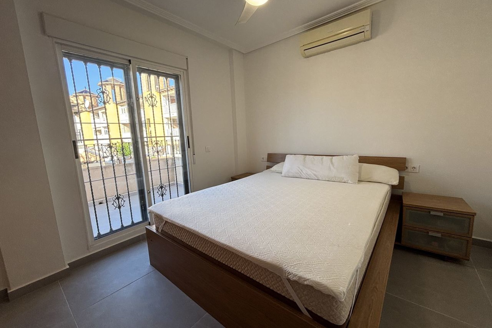 Rynek Wtórny - Dom szeregowy - Orihuela Costa - La Zenia