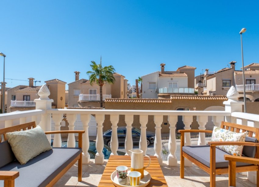 Rynek Wtórny - Dom szeregowy - Orihuela Costa - Las Filipinas