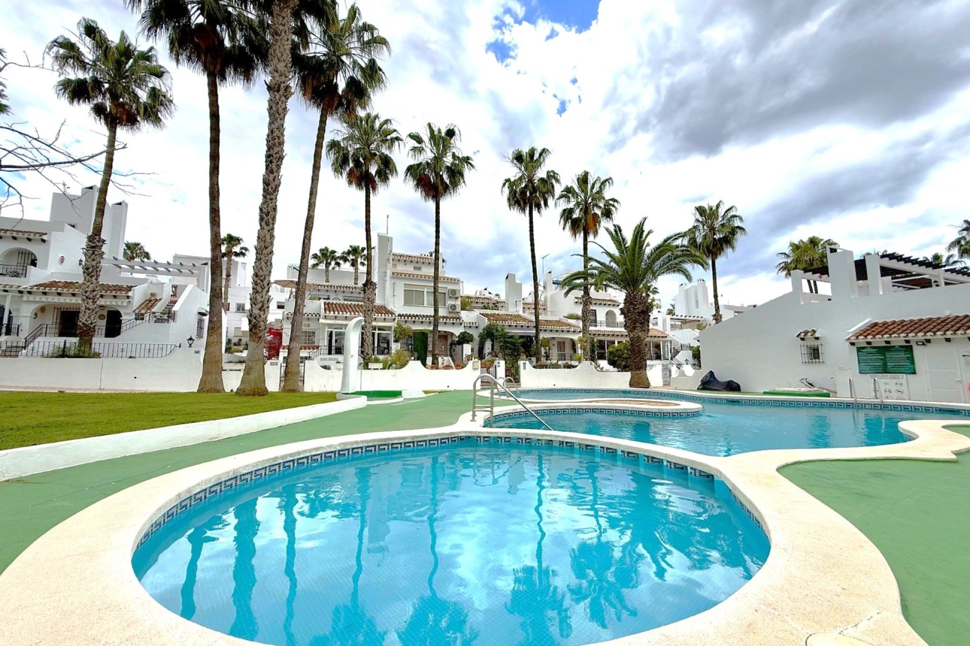 Rynek Wtórny - Dom szeregowy - Orihuela Costa - Villamartín