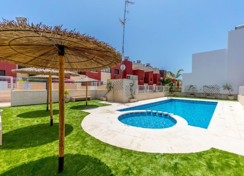 Rynek Wtórny - Dom szeregowy - Torrevieja - Aguas Nuevas