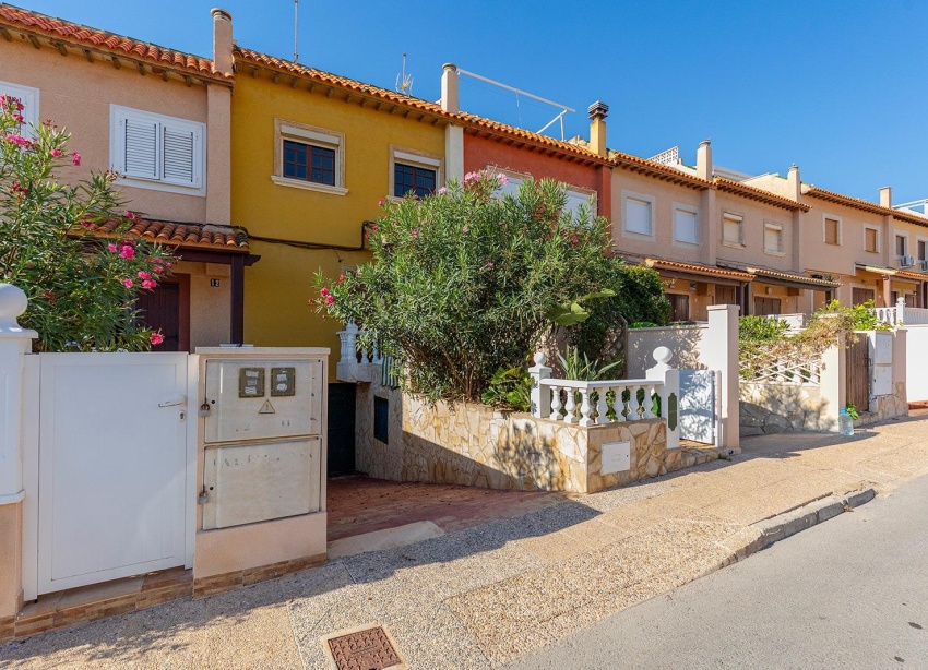 Rynek Wtórny - Dom szeregowy - Torrevieja - Cala de cabo cervera