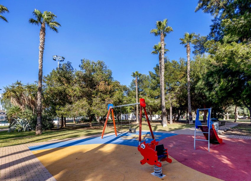 Rynek Wtórny - Dom szeregowy - Torrevieja - Calas blanca