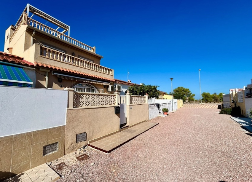 Rynek Wtórny - Dom szeregowy - Torrevieja - La Siesta