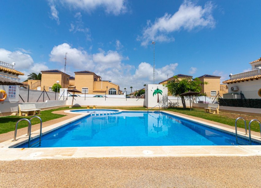 Rynek Wtórny - Dom szeregowy - Torrevieja - Los altos