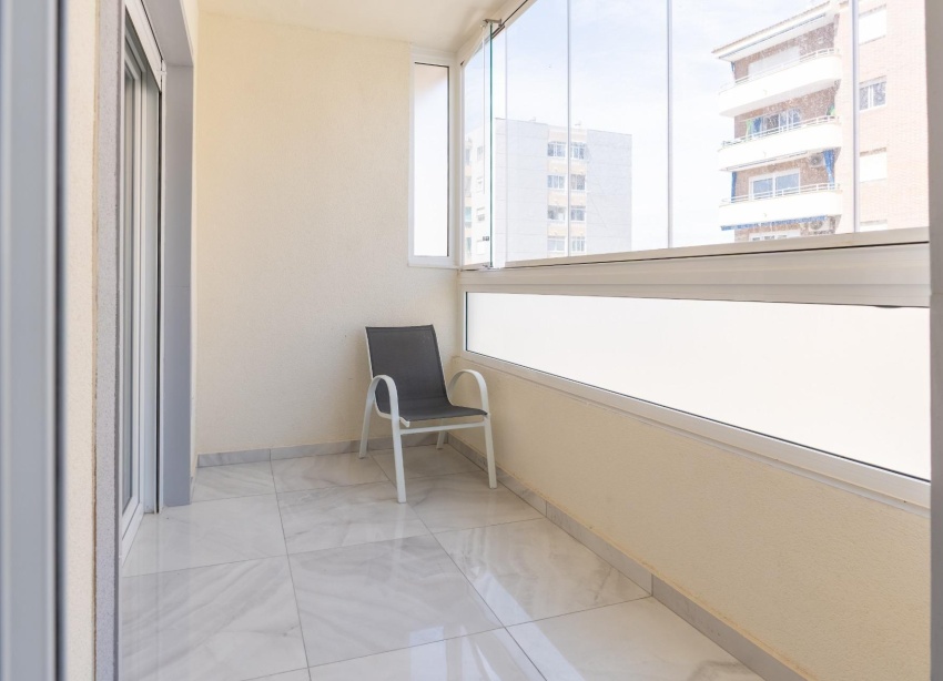 Rynek Wtórny - Dom szeregowy - Torrevieja - Punta Prima