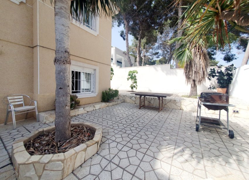 Rynek Wtórny - Dom szeregowy - Torrevieja