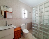 Rynek Wtórny - Dom szeregowy - Torrevieja