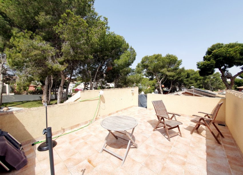 Rynek Wtórny - Dom szeregowy - Torrevieja