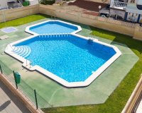 Rynek Wtórny - Dom szeregowy - Torrevieja