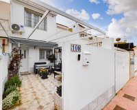 Rynek Wtórny - Dom szeregowy - Torrevieja