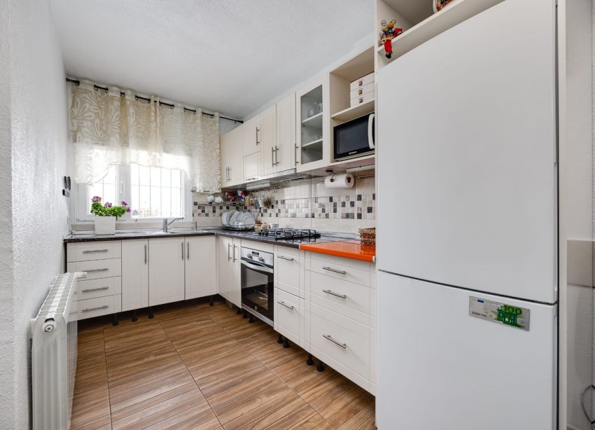 Rynek Wtórny - Dom szeregowy - Torrevieja