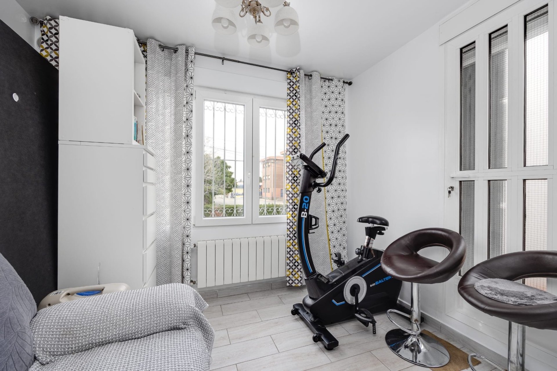 Rynek Wtórny - Dom szeregowy - Torrevieja