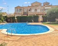 Rynek Wtórny - Dom szeregowy - Torrevieja