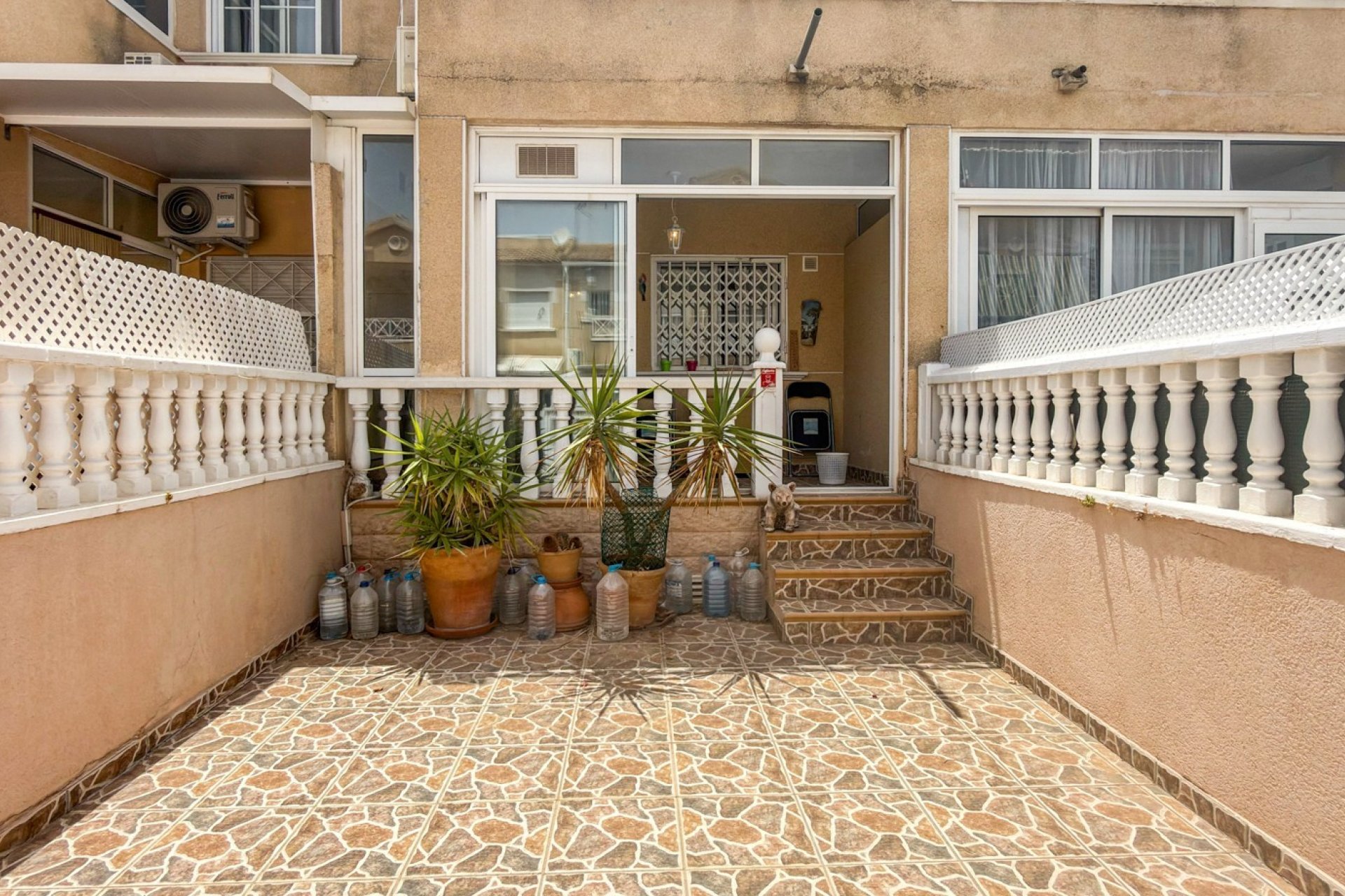 Rynek Wtórny - Dom szeregowy - Torrevieja
