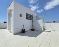 Rynek Wtórny - Dom szeregowy - Torrevieja