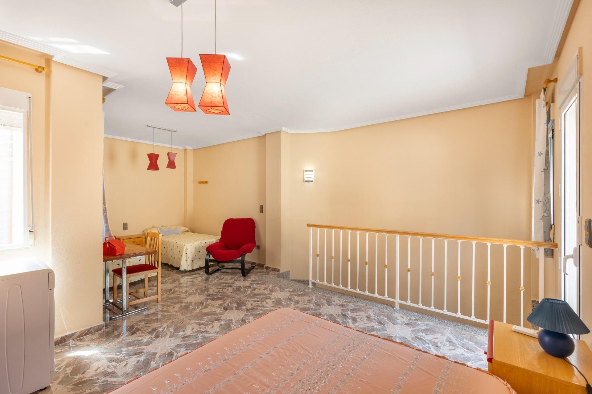 Rynek Wtórny - Duplex / Mieszkanie dwupoziomowe - Los Alcazares - Centro