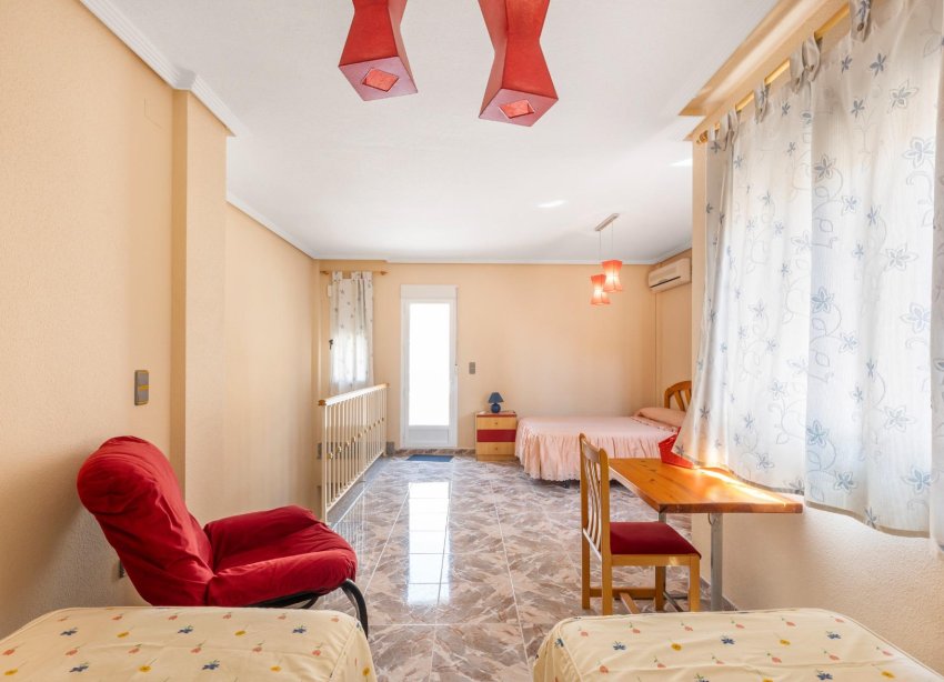 Rynek Wtórny - Duplex / Mieszkanie dwupoziomowe - Los Alcazares - Centro