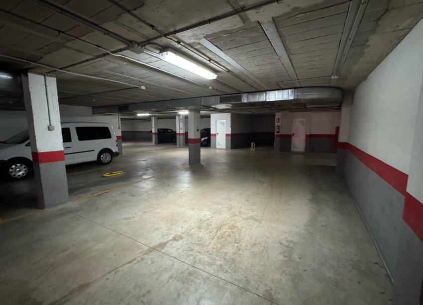 Rynek Wtórny - garage - Torrevieja - Centro