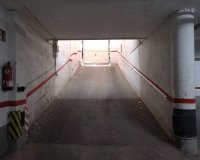 Rynek Wtórny - garage - Torrevieja - Playa de los locos