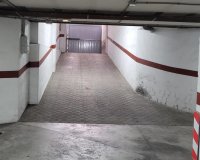 Rynek Wtórny - garage - Torrevieja - Playa del cura