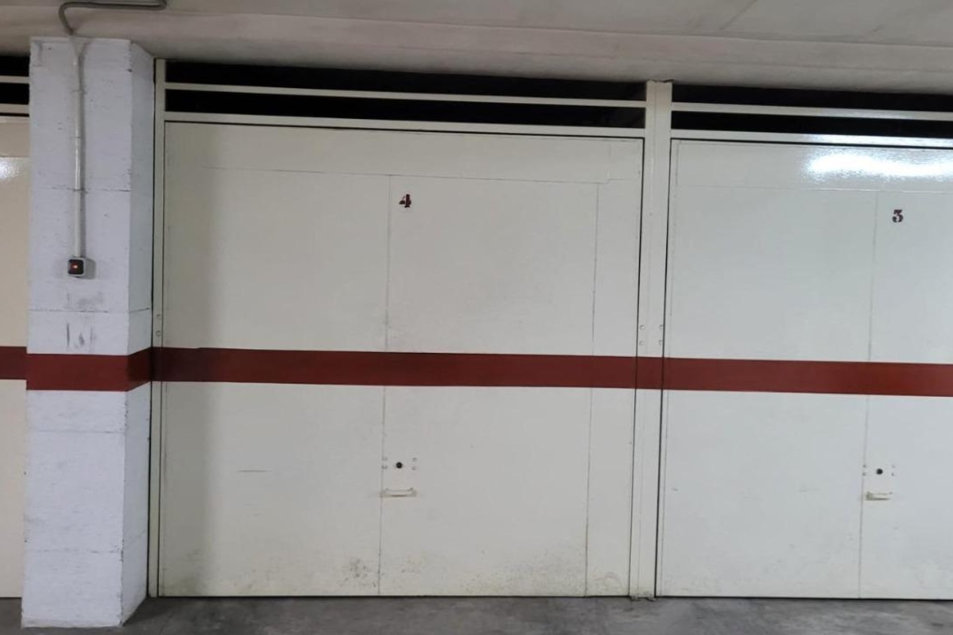 Rynek Wtórny - garage - Torrevieja - Playa del cura