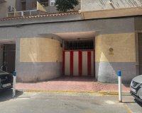 Rynek Wtórny - Garaje - Torrevieja - Playa Acequion
