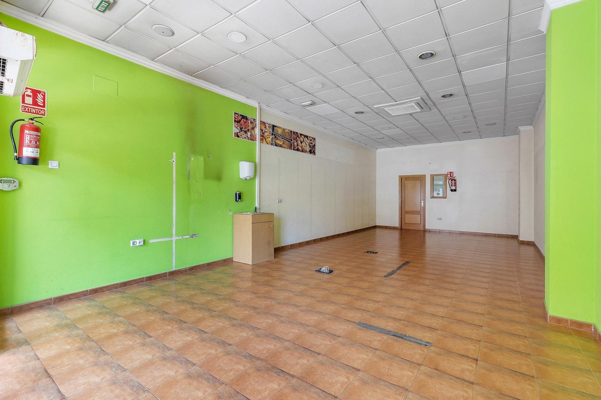 Rynek Wtórny - Lokal komercyjny - Torrevieja - Centro