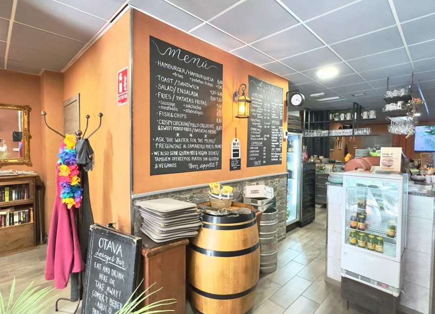 Rynek Wtórny - Lokal Usługowy - Torrevieja - Acequion