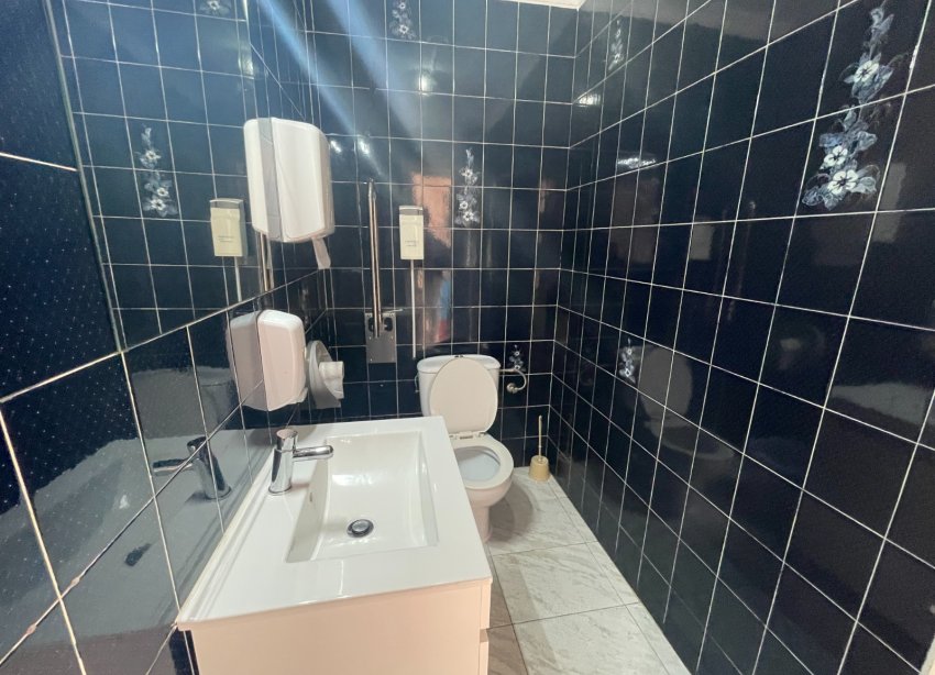 Rynek Wtórny - Lokal Usługowy - Torrevieja - Comunidad valenciana