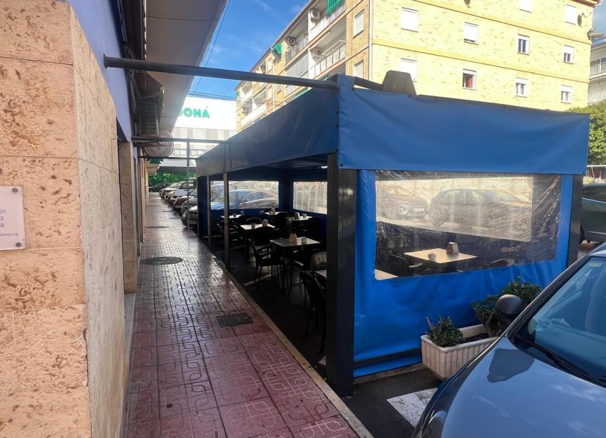 Rynek Wtórny - Lokal Usługowy - Torrevieja - Estacion de autobuses