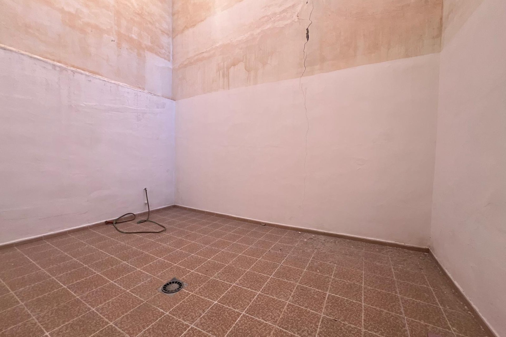Rynek Wtórny - Lokal Usługowy - Torrevieja