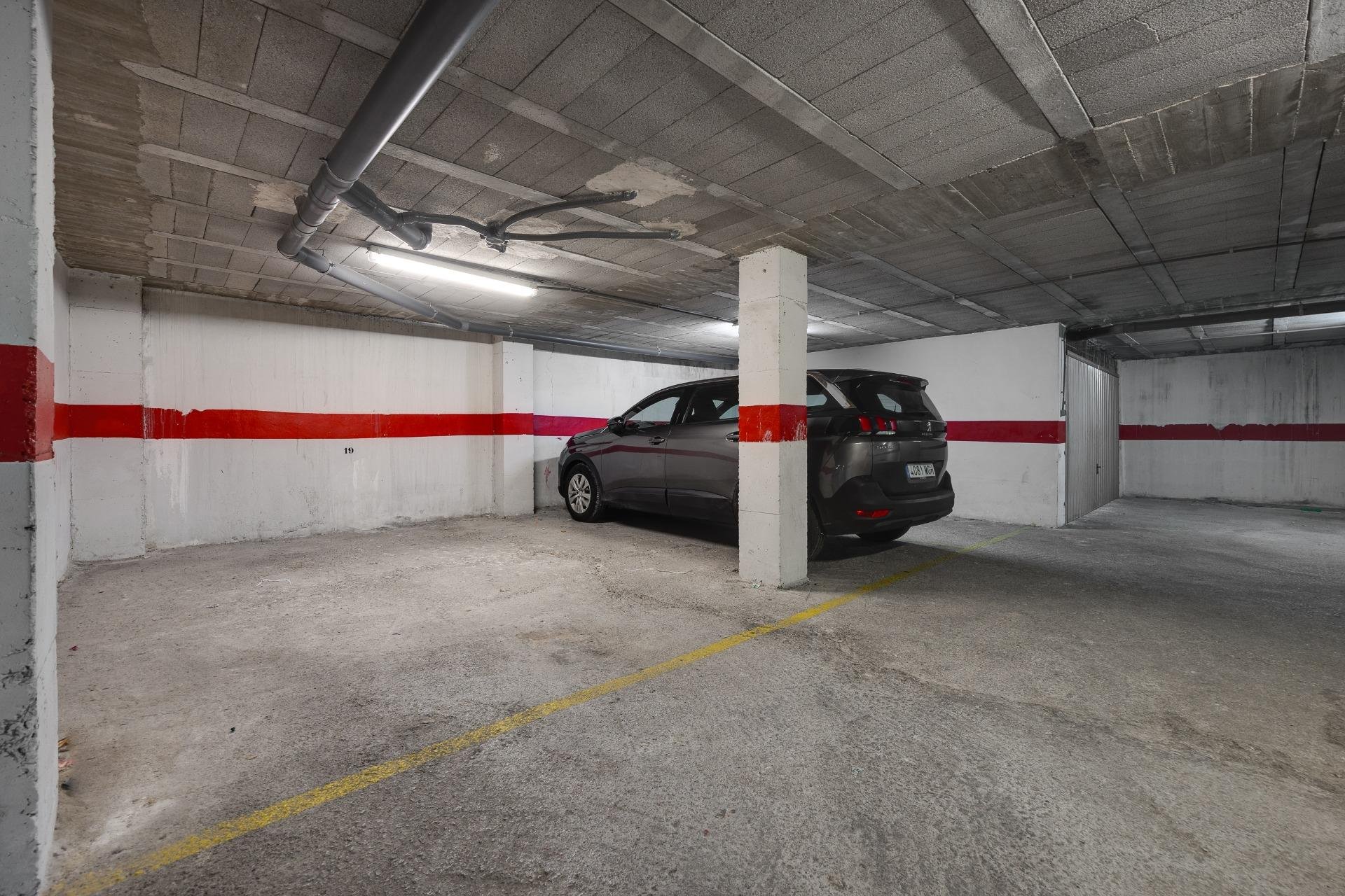 Rynek Wtórny - Parking - Torrevieja - Playa del cura