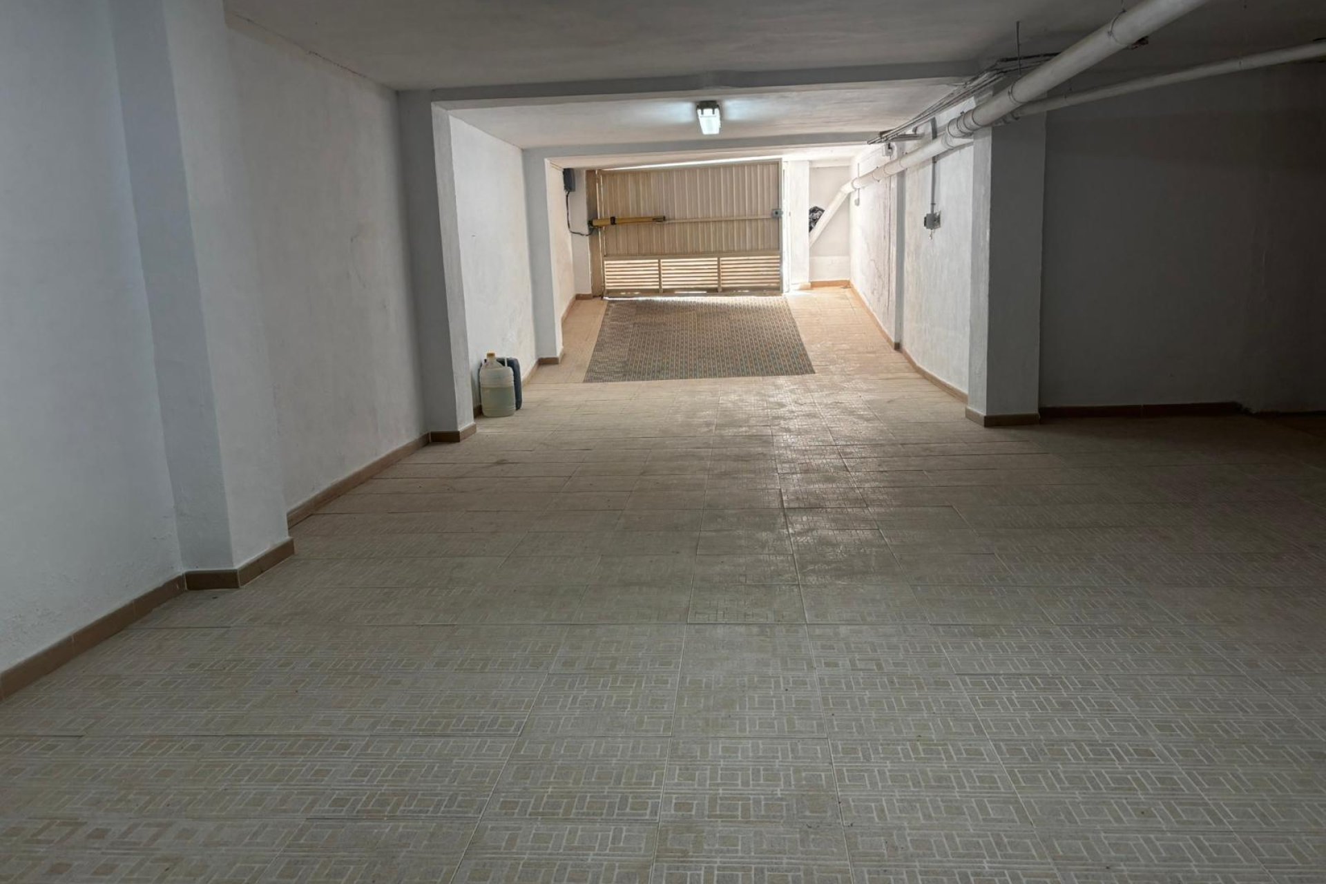Rynek Wtórny - Parking - Torrevieja - Playa del Cura