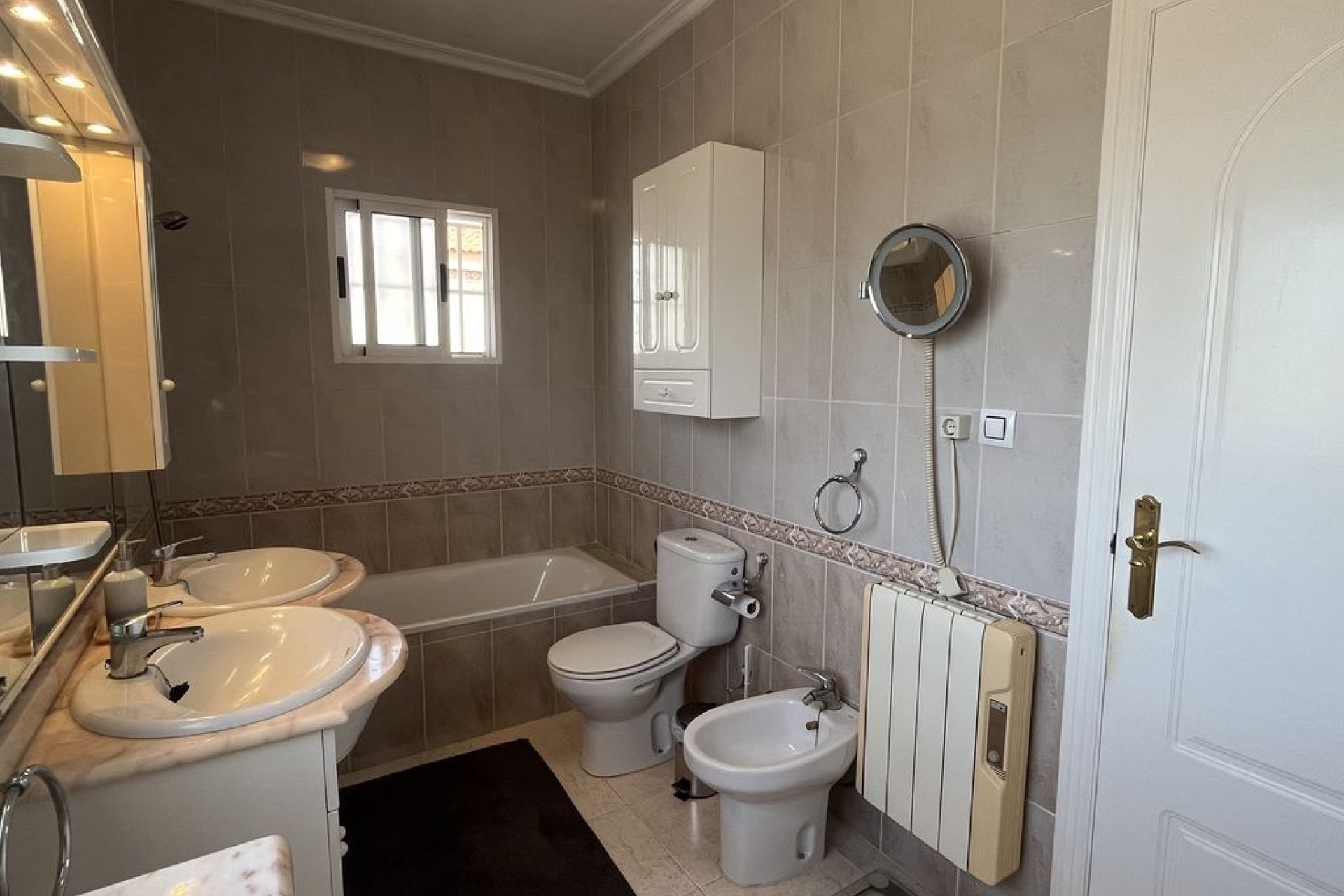 Rynek Wtórny - Vila - Algorfa - Montemar