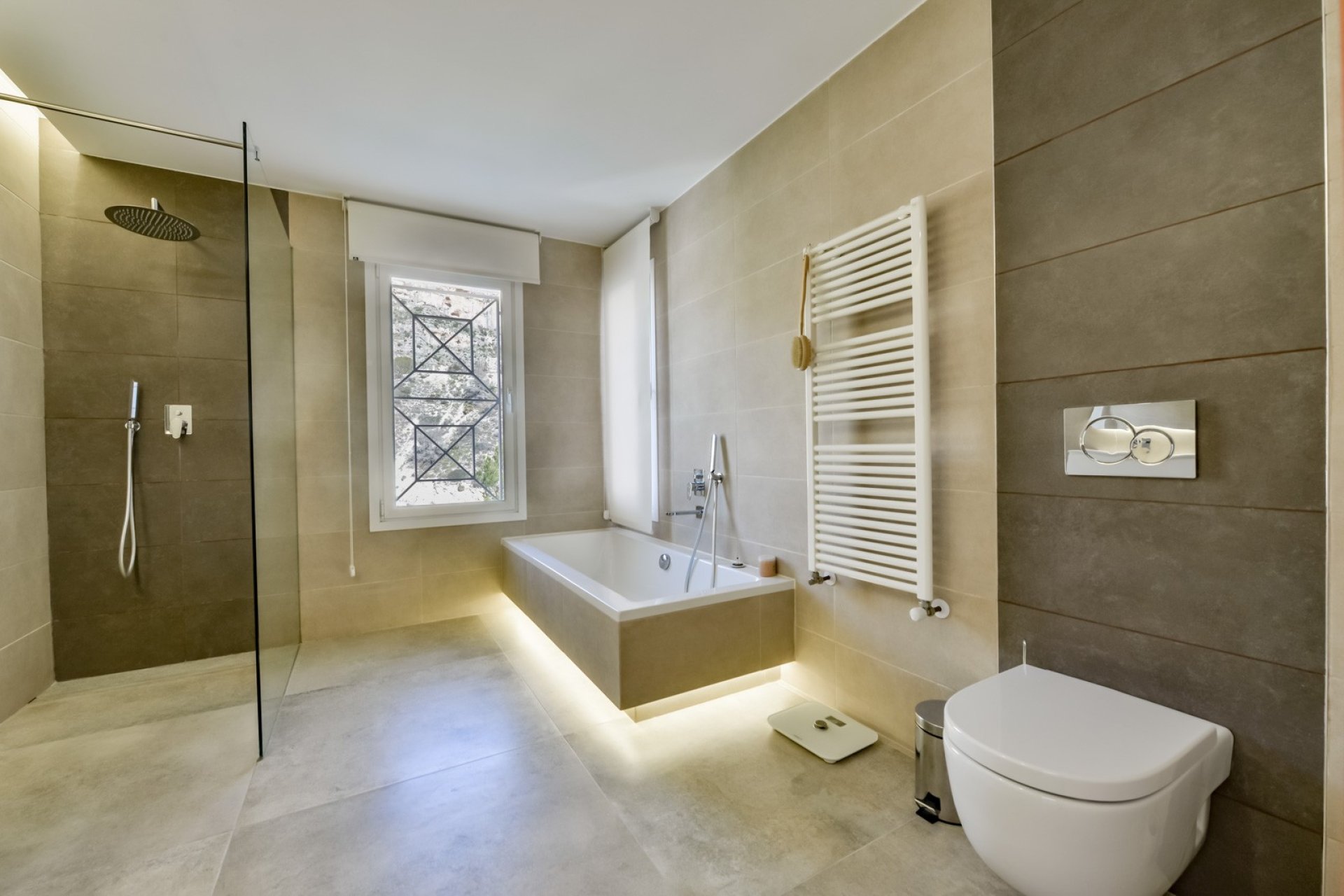 Rynek Wtórny - Willa - Altea - Sierra de Altea