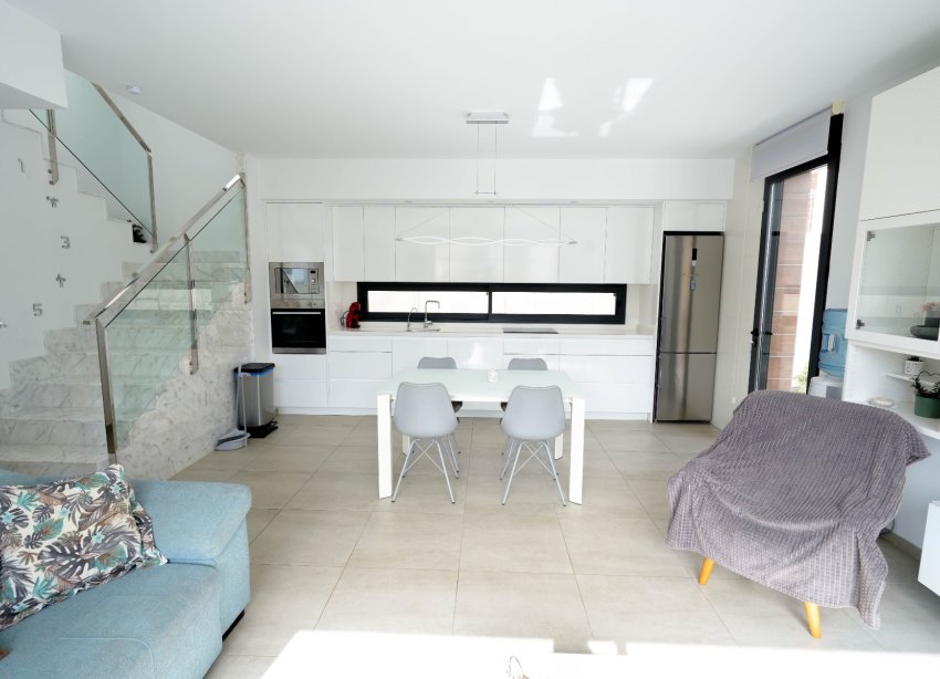 Rynek Wtórny - Willa - Benijofar