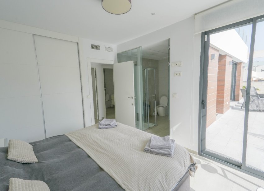 Rynek Wtórny - Willa - Benijofar