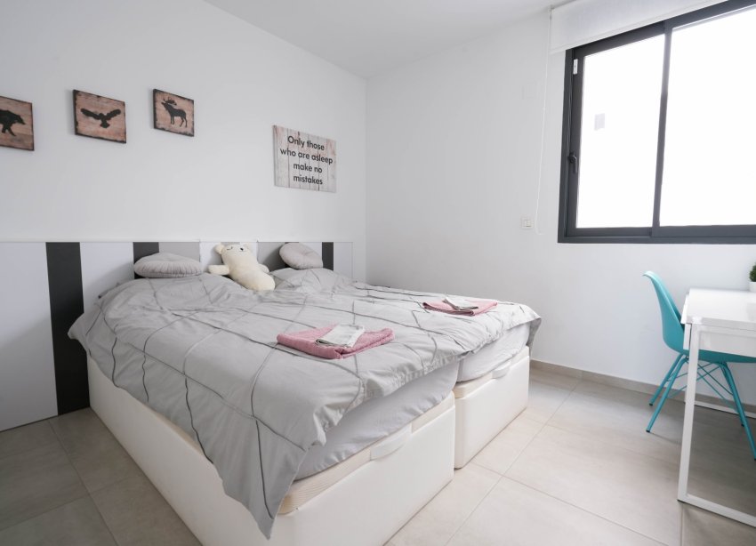 Rynek Wtórny - Willa - Benijofar