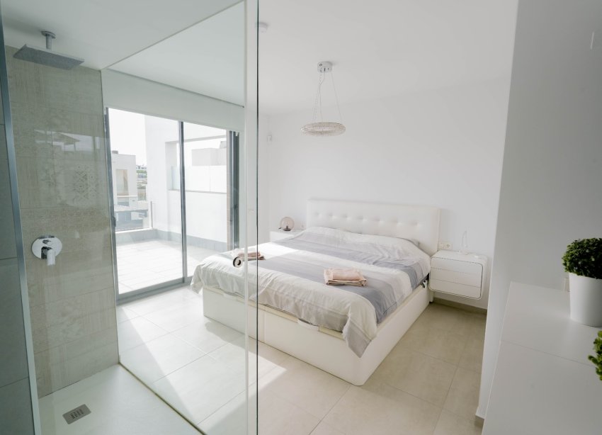 Rynek Wtórny - Willa - Benijofar