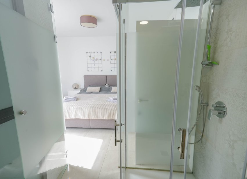 Rynek Wtórny - Willa - Benijofar