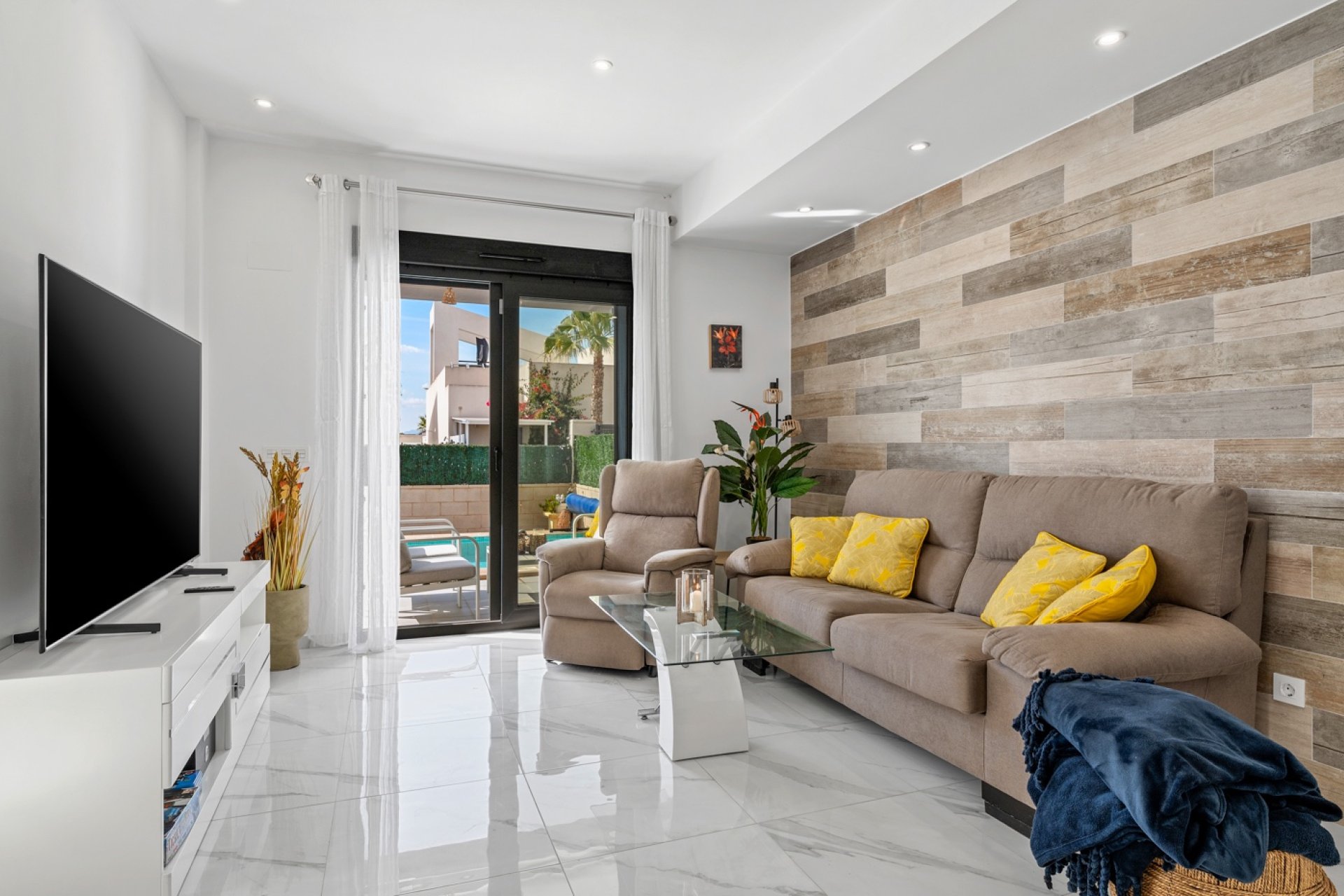 Rynek Wtórny - Willa - Benijofar