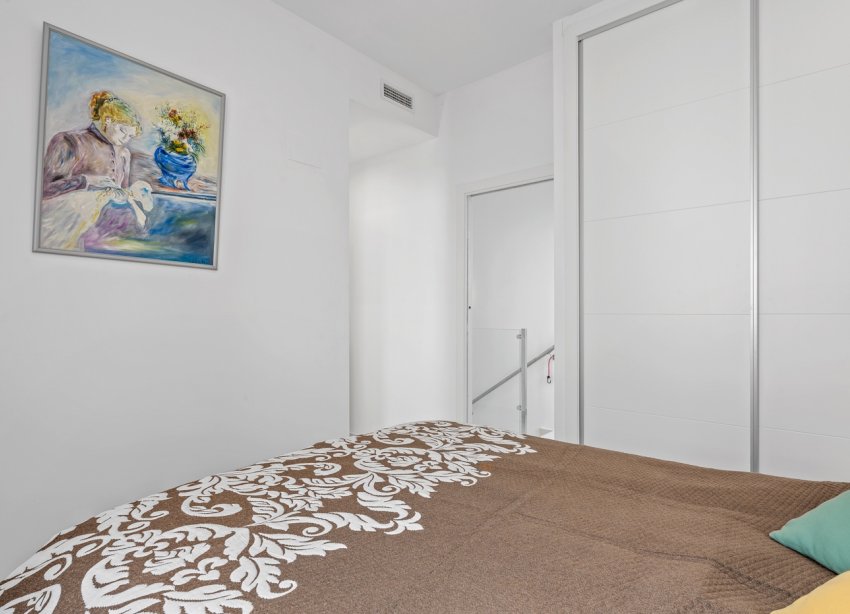 Rynek Wtórny - Willa - Benijofar