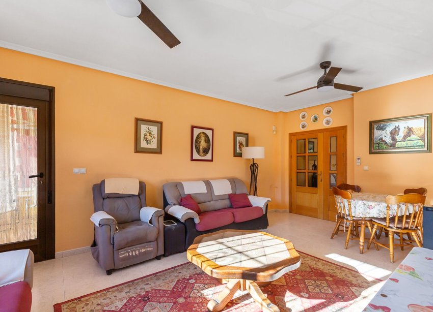 Rynek Wtórny - Willa - Bigastro