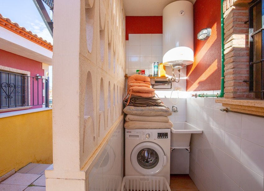 Rynek Wtórny - Willa - Bigastro