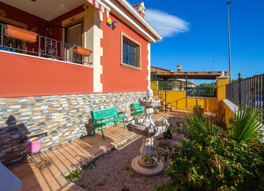 Rynek Wtórny - Willa - Bigastro